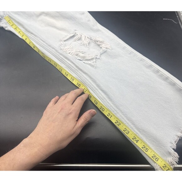 We the Free Light Wash Straight Leg Cropped Distressed Raw Hem Jeans Sz 29 - Picture 12 of 14